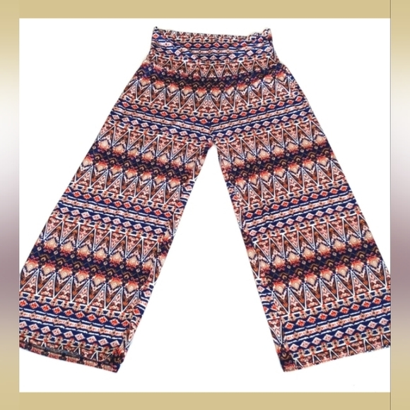 Wide Leg Semi Cropped Palazzo Pants - Picture 2 of 8